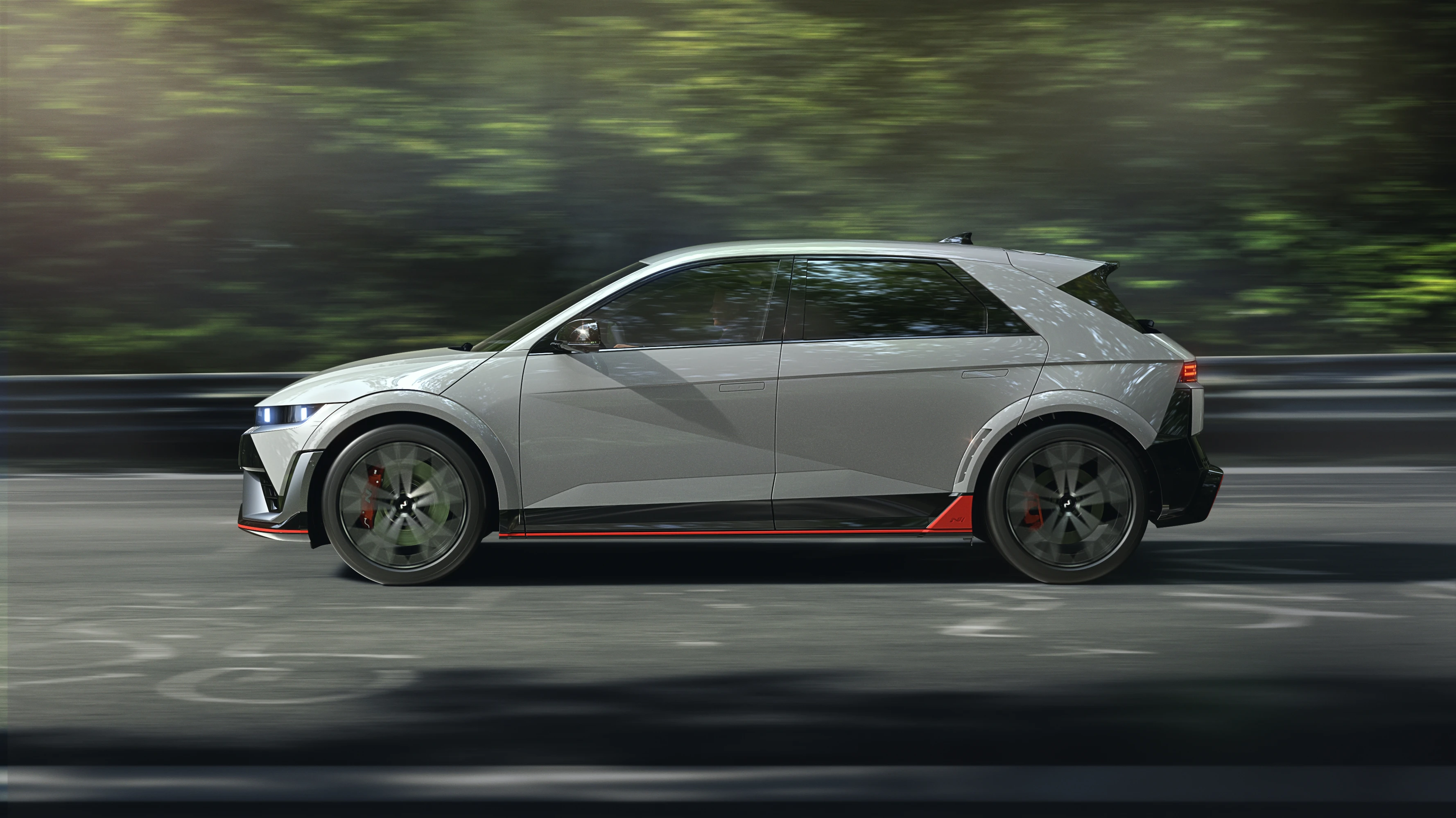 HME NE N Eviz EXT C5G Cybergraysolid 52905 NI000 SHOT C003